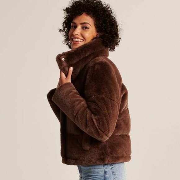 Abercrombie Faux Fur Mini Puffer Coat - Picture 12 of 16